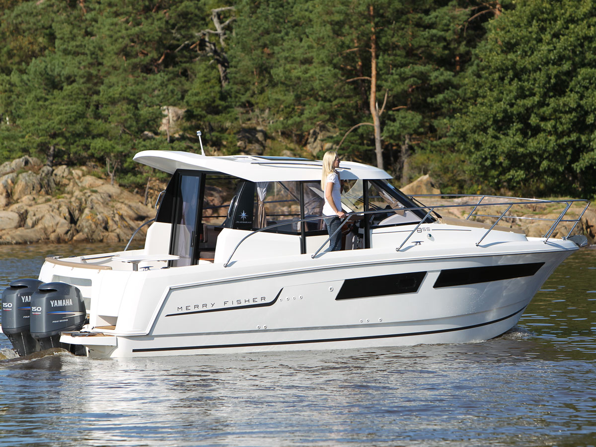Merry Fisher 895
